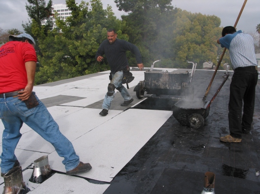 Built up roof with hot tar